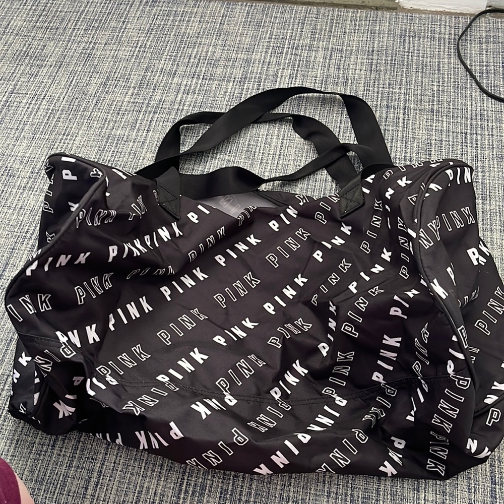 PINK black and white Duffle